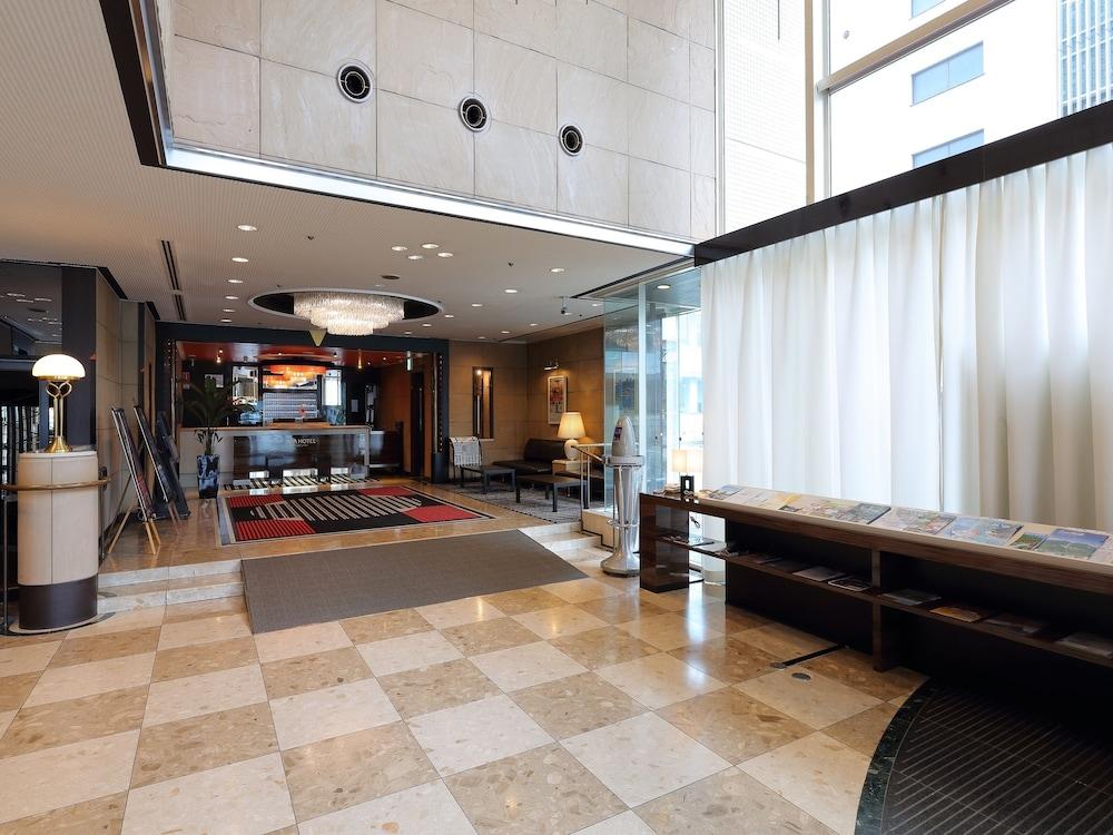 Apa Hotel Takaoka Marunouchi Exteriör bild